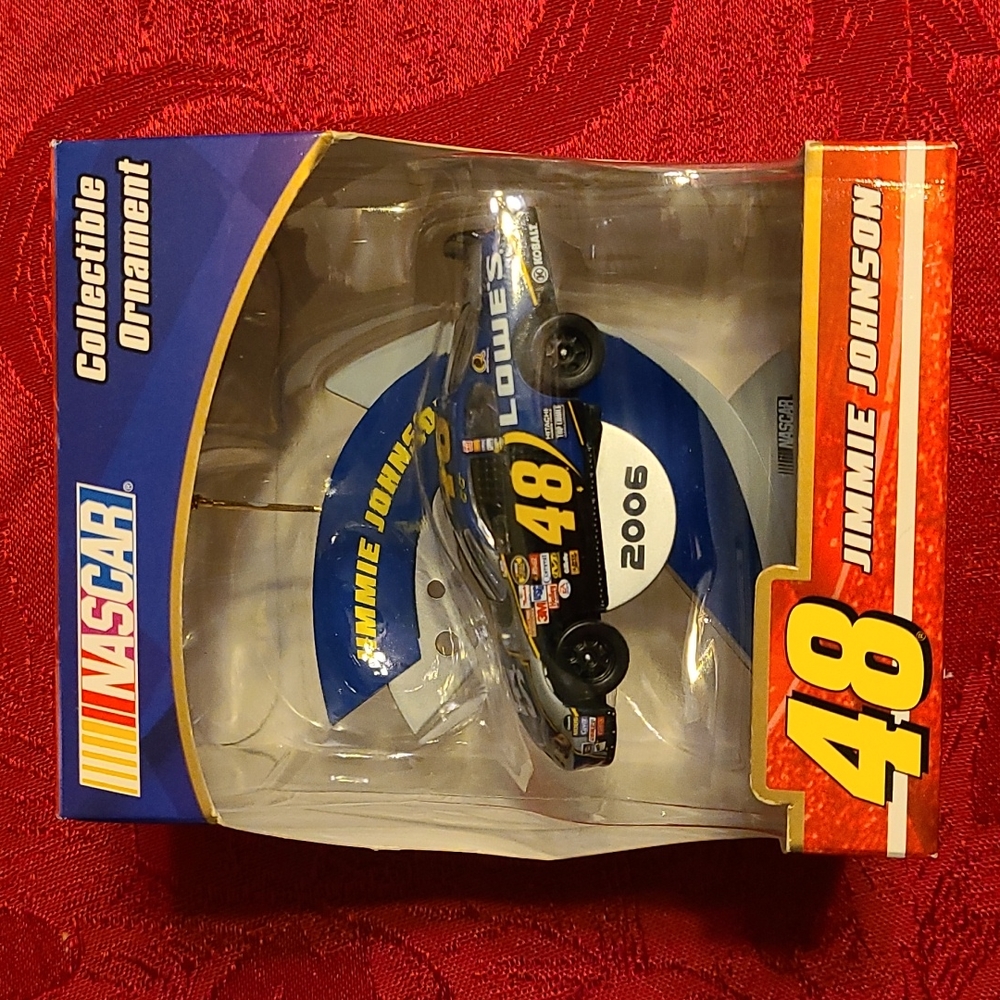 Jimmie Johnson NASCAR Trevco Christmas Ornament 2006 #48 Lowe’s Chevy